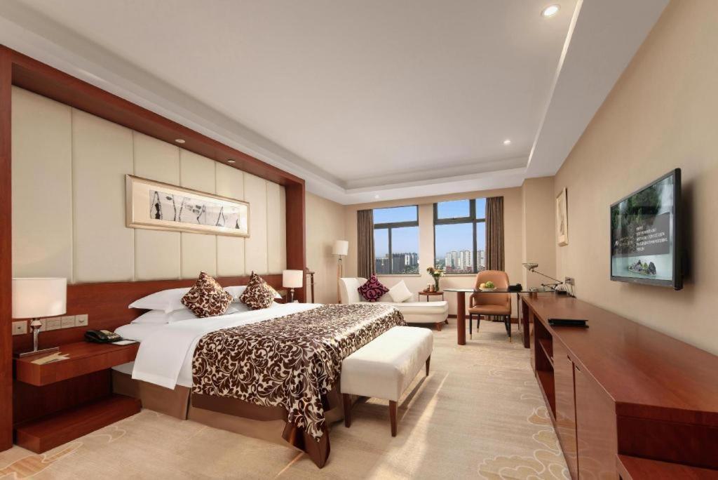Grand Metropark Hotel Shangqiu Экстерьер фото