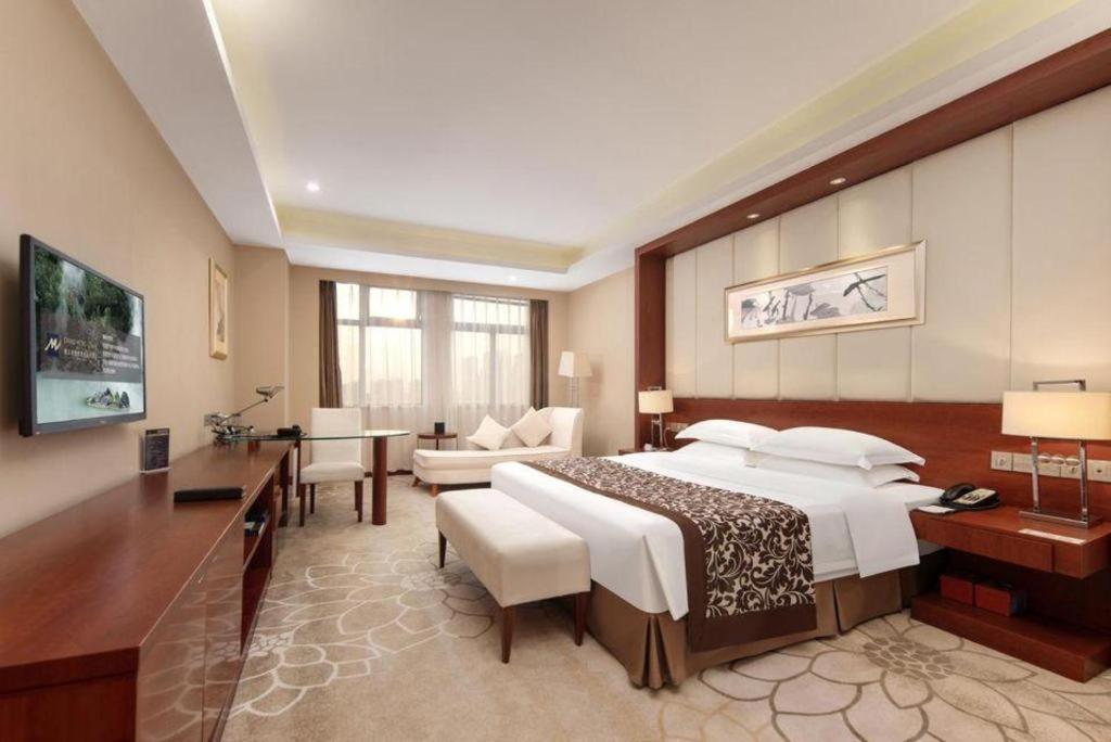 Grand Metropark Hotel Shangqiu Экстерьер фото